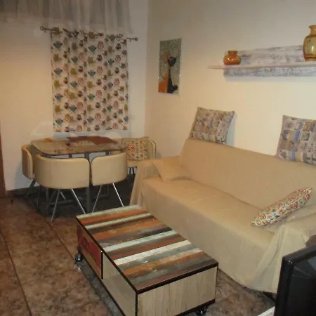 Apartment A Cozy Flat In The Heart Of El Fraile